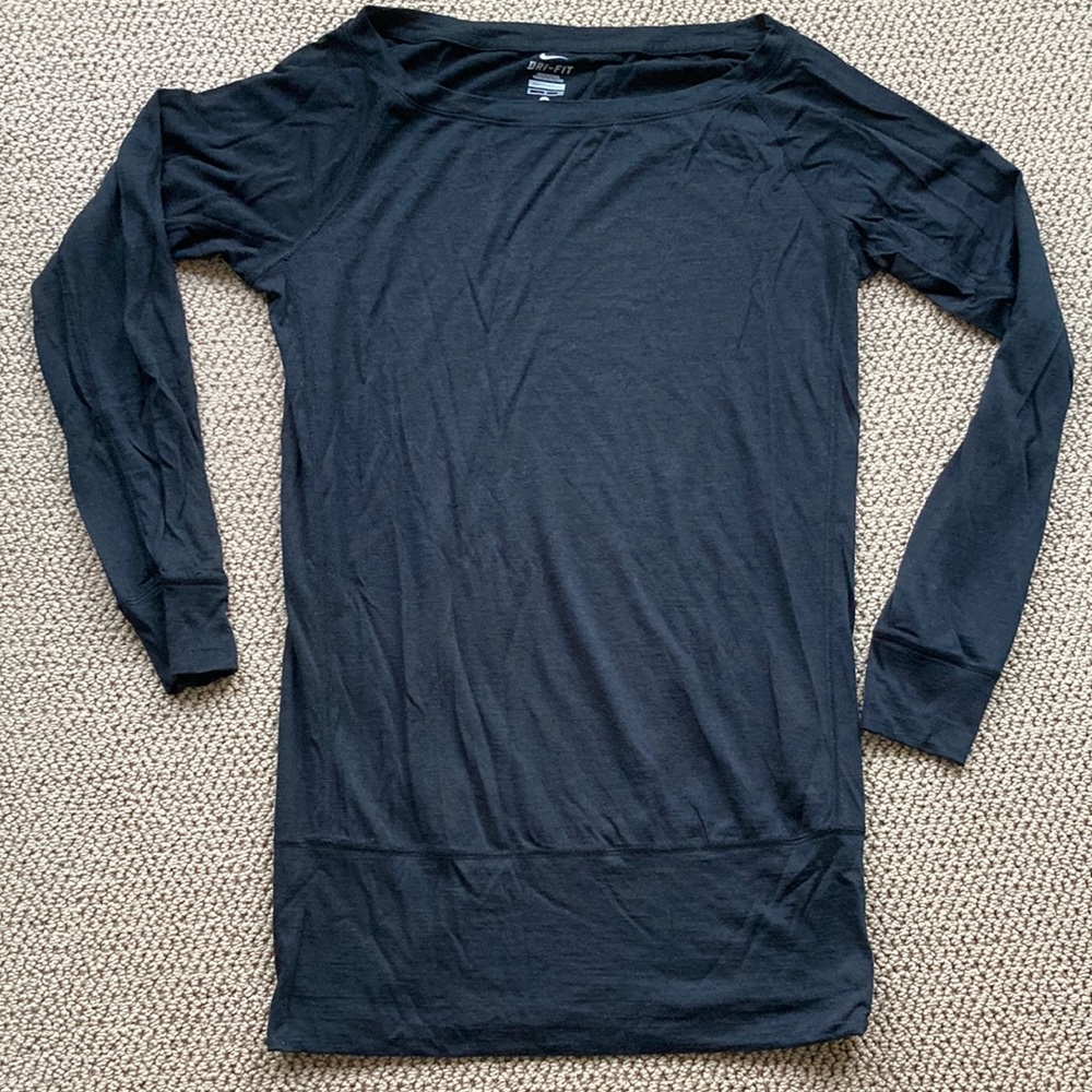Nike Long Sleeve Light Shirt